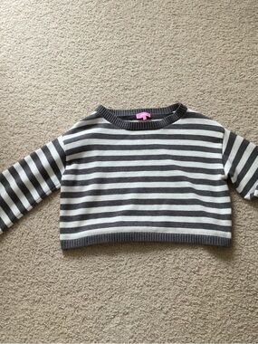 edikted Striped Gray and White Cropped Sweater